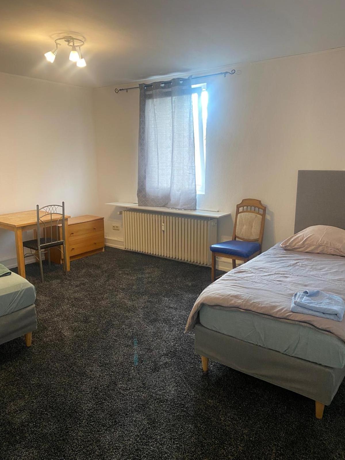 Zimmervermittlung Hemelingen Бремен Екстериор снимка